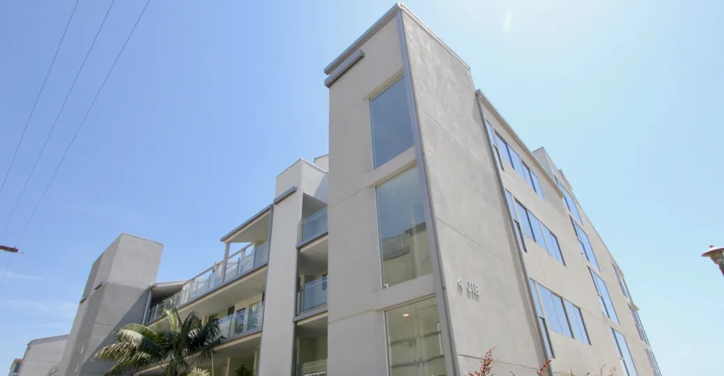 majestic and modern 4 Jib building in Marina Del Rey, California