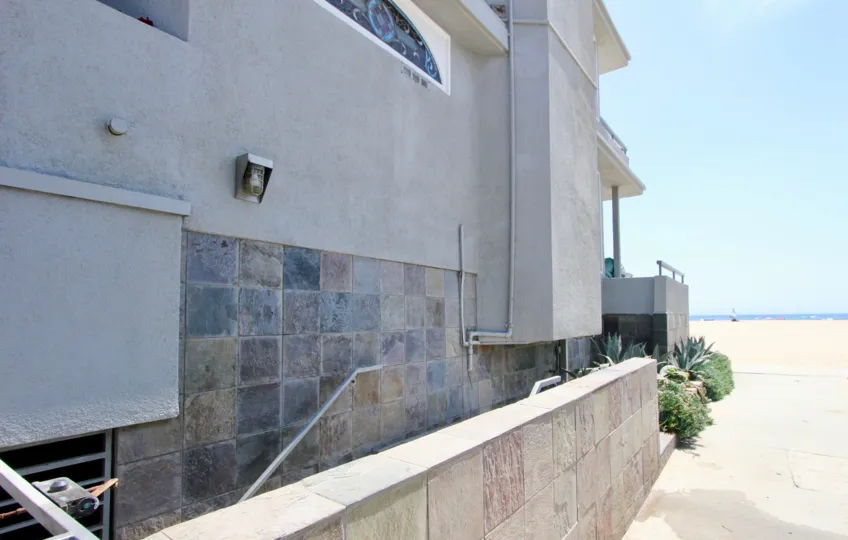 An amazingly rich view overlooking the beach of 6 Fleet, Marina Del Rey, California