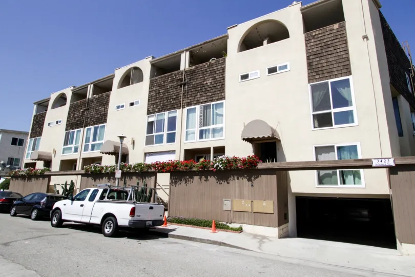The Marina Shores building at Marina Del Rey