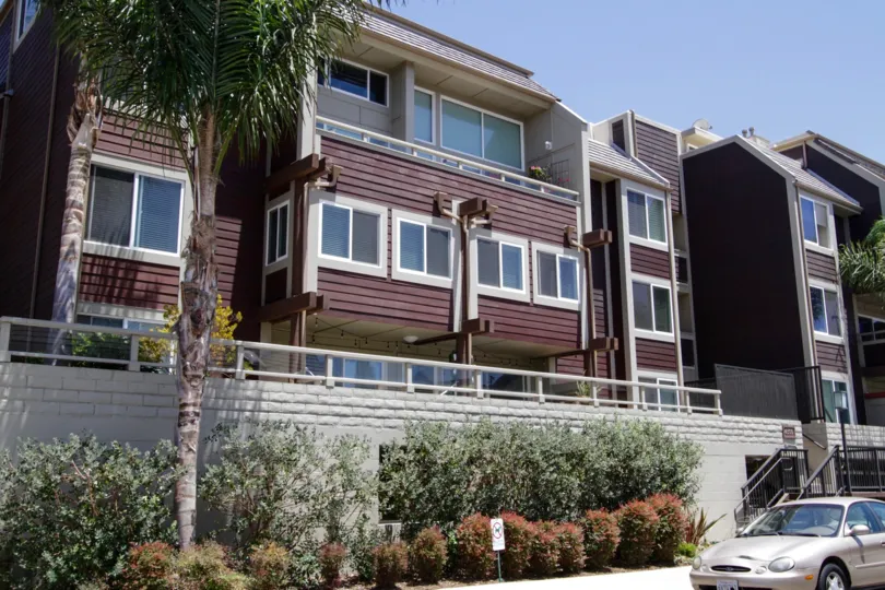 The architecture of the Marina Strand