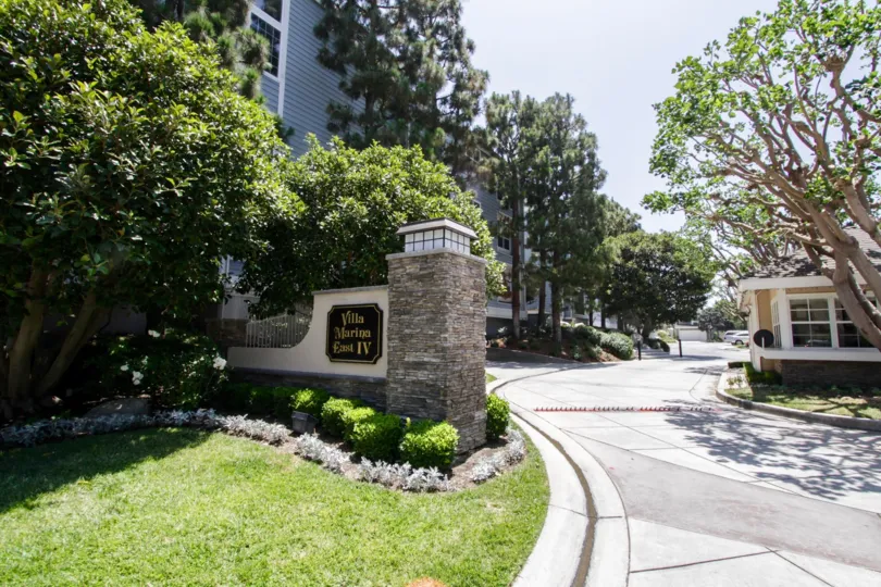 The landscaping seen in Villa Marina East IV
