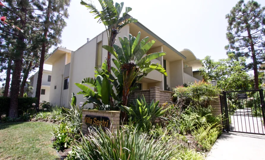 The landscaping at Villa Sestri in Marina Del Rey