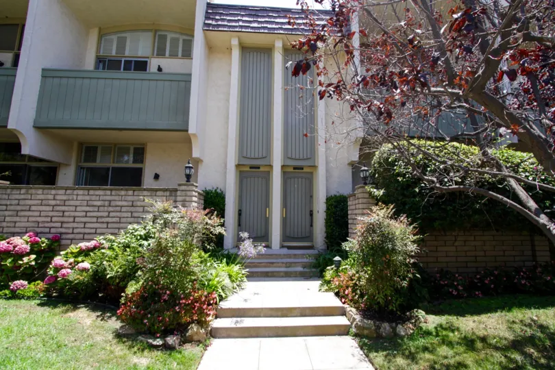 The walkway to units in the Villa Sicilia