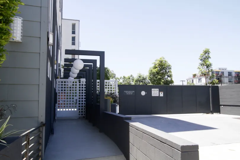 The side entrance into West End in Marina Del Rey