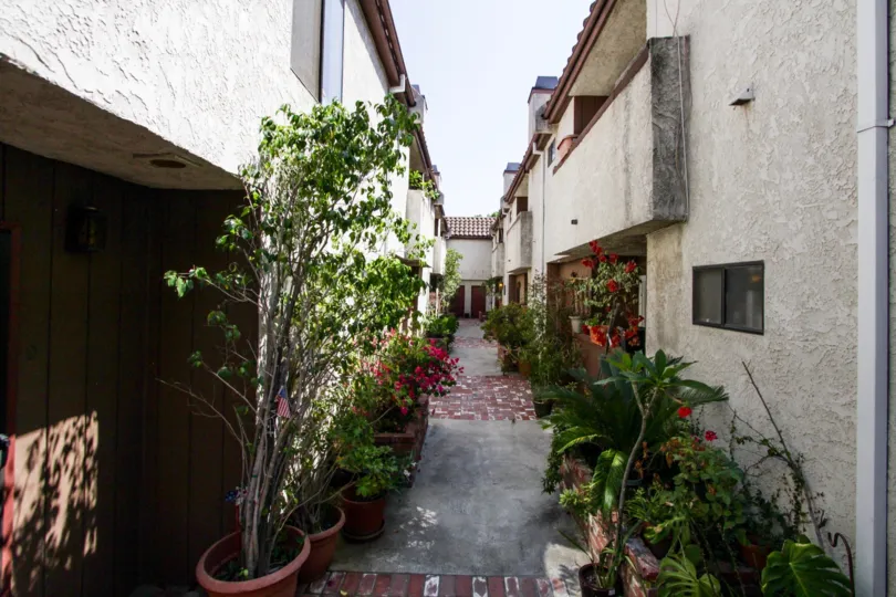 The breezeway at 11154 Huston St in North Hollywood