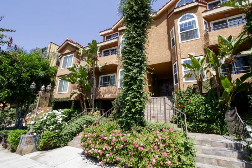 The balconies seen at 5102 Tujunga Ave in North Hollywood