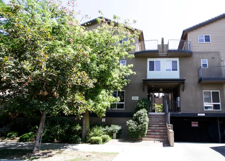 The entrance into Argento Townhomes in North Hollywood