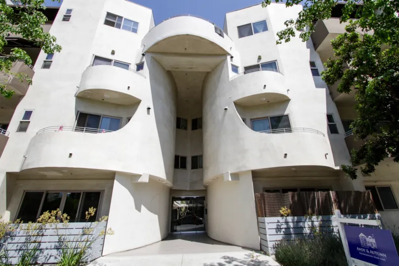 The entryway into Bakman Court in North Hollywood