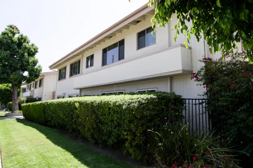 The architecture of Coldwater Ardmore in North Hollywood