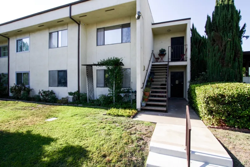 A building in Heatherdale in North Hollywood