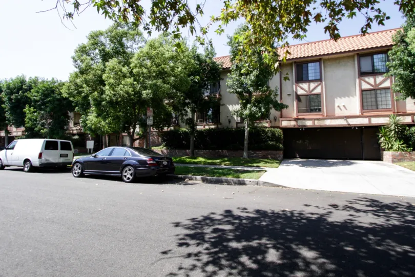 The La Maida Townhomes building