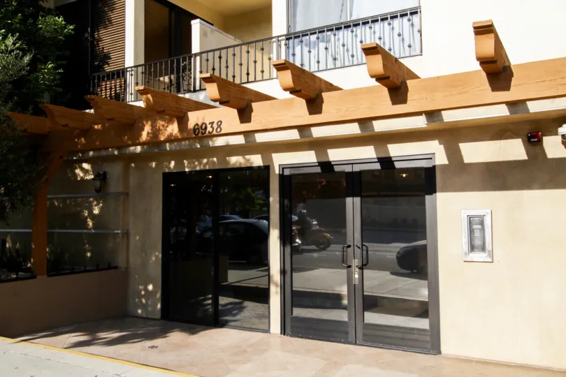 The entrance into Laurel Bliss in North Hollywood
