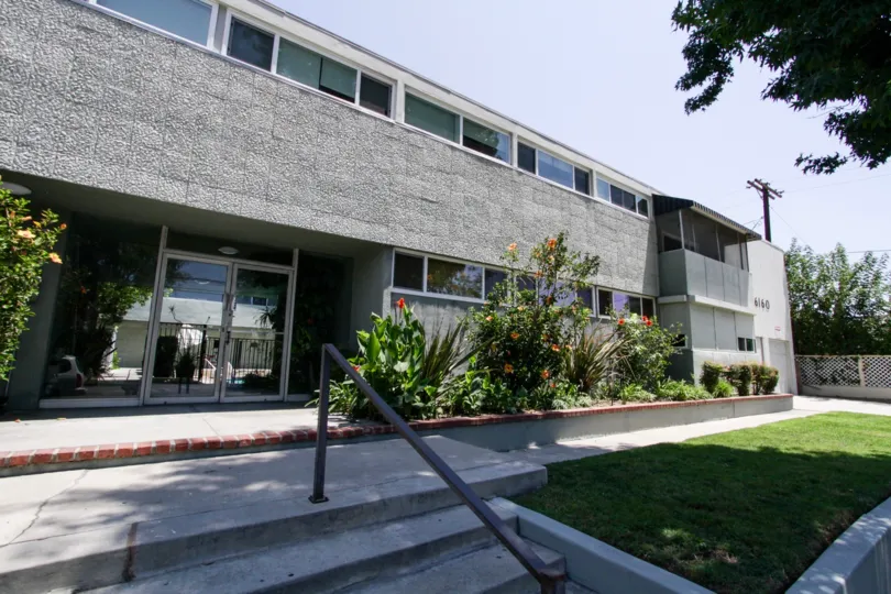 The stairs leading to the Marlborough Palms entrance