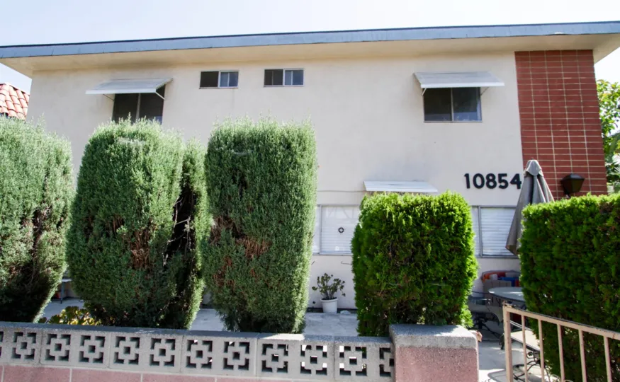 The landscaping seen around the Morrison Terrace