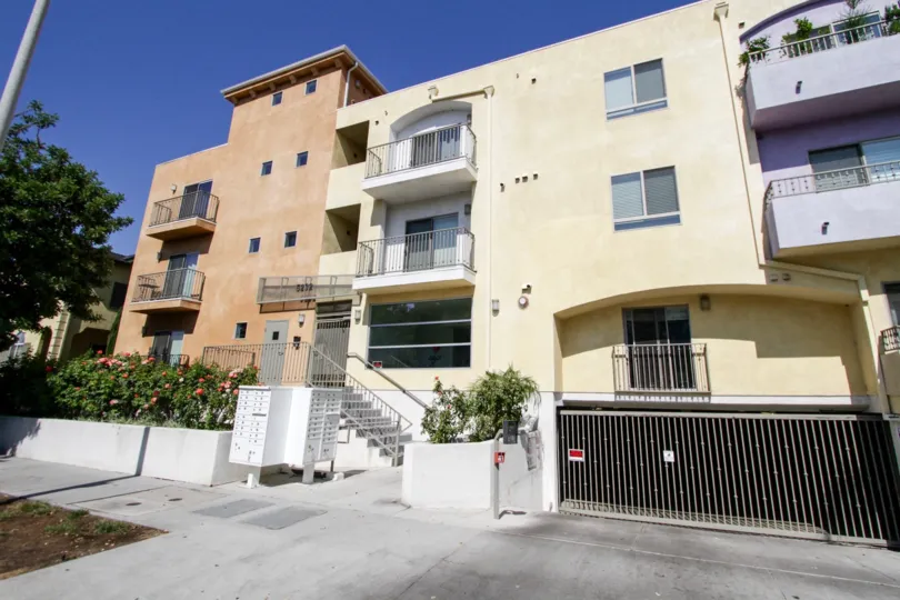 The underground parking for Satsuma Artist Condominiums in North Hollywood