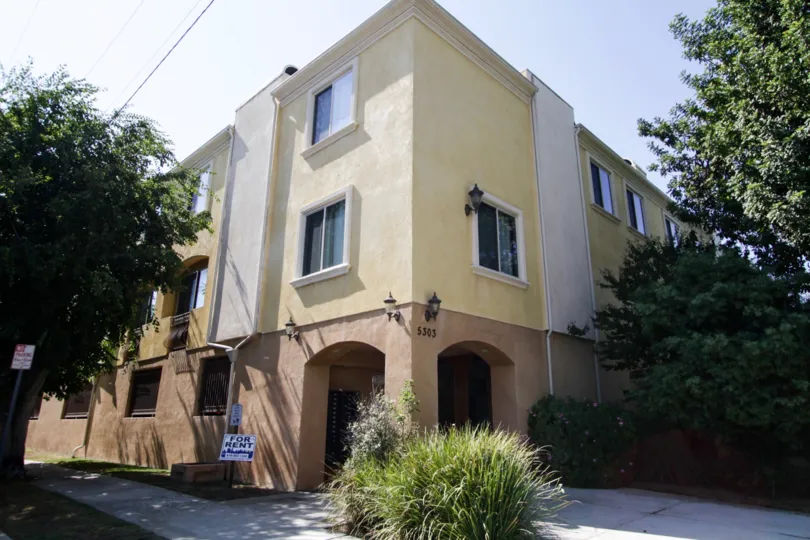 The Satsuma Villas building in North Hollywood