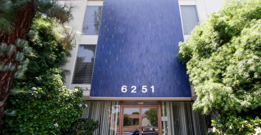 The numbers on the Sutton Terrace North entrance