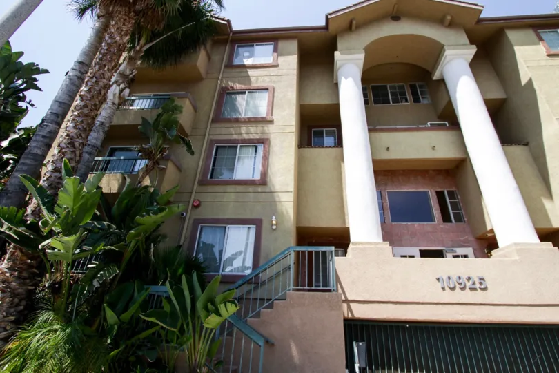 The dominant columns at Toluca Gardens in North Hollywood