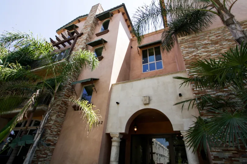 The decorated entrance of Toluca Lake Villas