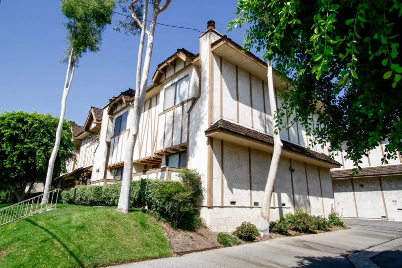 The Country Downs building in Northridge CA