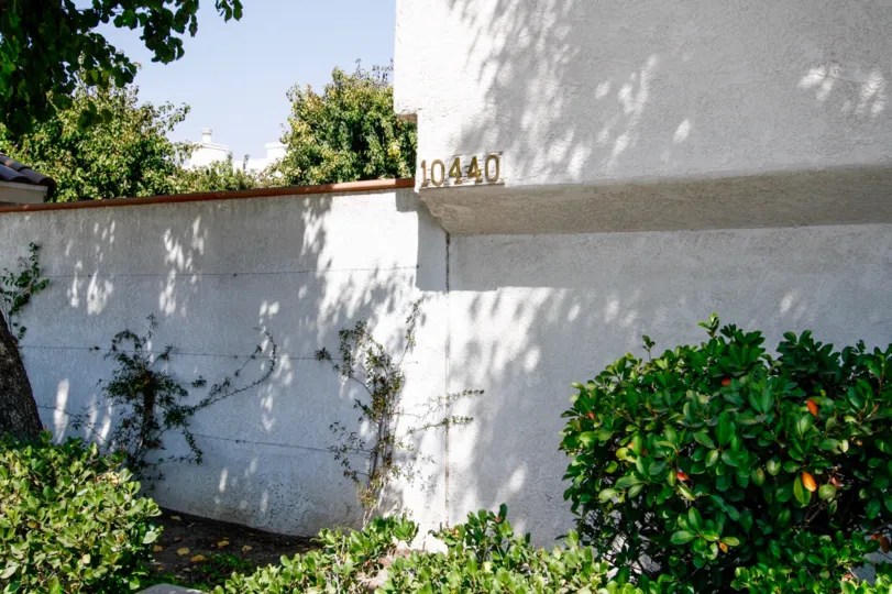 The address on the Granada Gardens building in Northridge CA