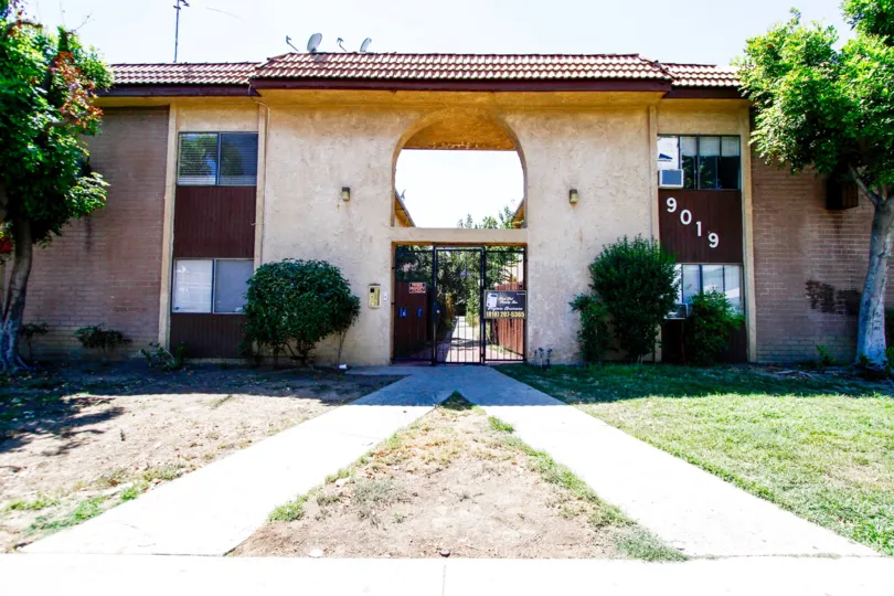 The landscaping seen around Cedros South Townhomes
