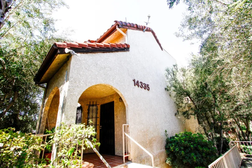 The archway entrance into Terra Villa
