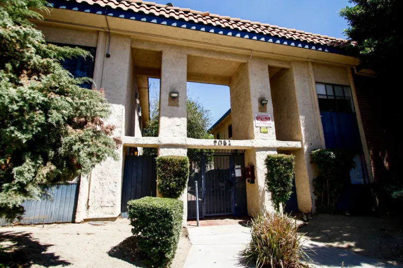 The sidewalk up to Willis Gardens