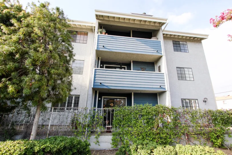 The balconies at 1245 Cordova St
