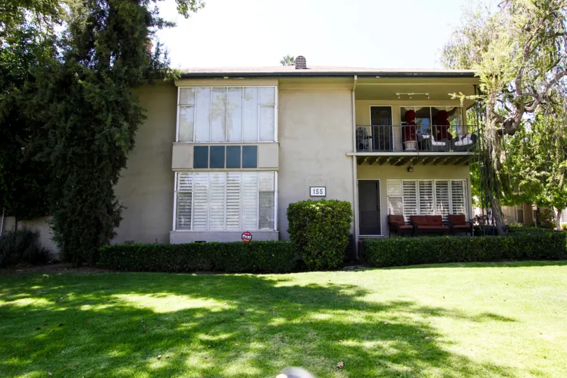 The yard in front of 155 S Orange Grove Blvd in Pasadena, California