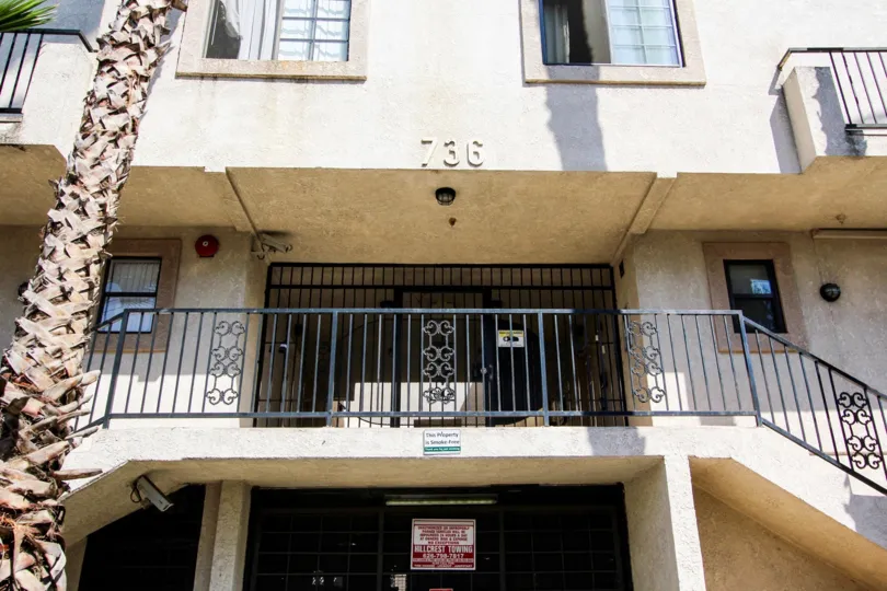 The balconies on 720 N Garfield Ave