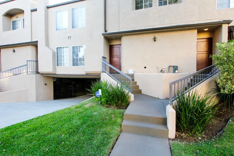 The yard in front of 77 North Townhomes