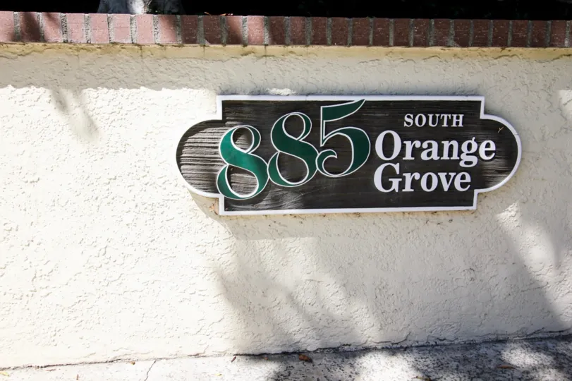 The address seen at 885 S Orange Grove Blvd