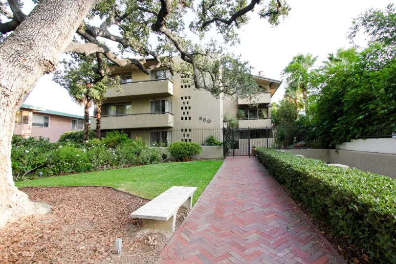 The walkway up to 960 San Pasqual St in Pasadena, California
