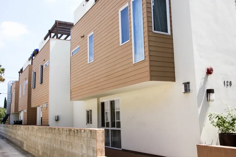 The structure of the Allen Villa building