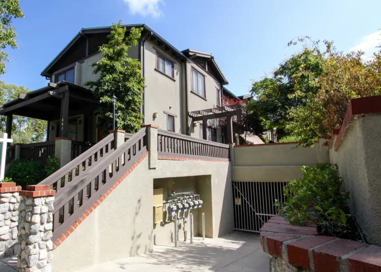 The driveway into the parking area of Alpine Western Villa