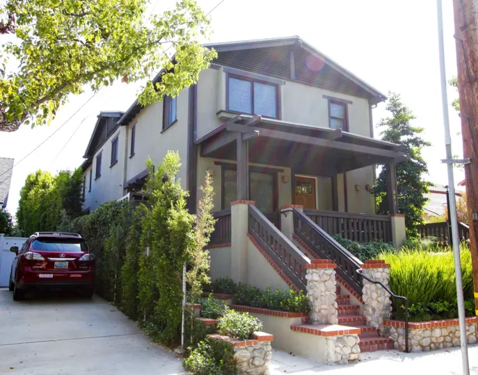 The view of the Alpine Western Villa building