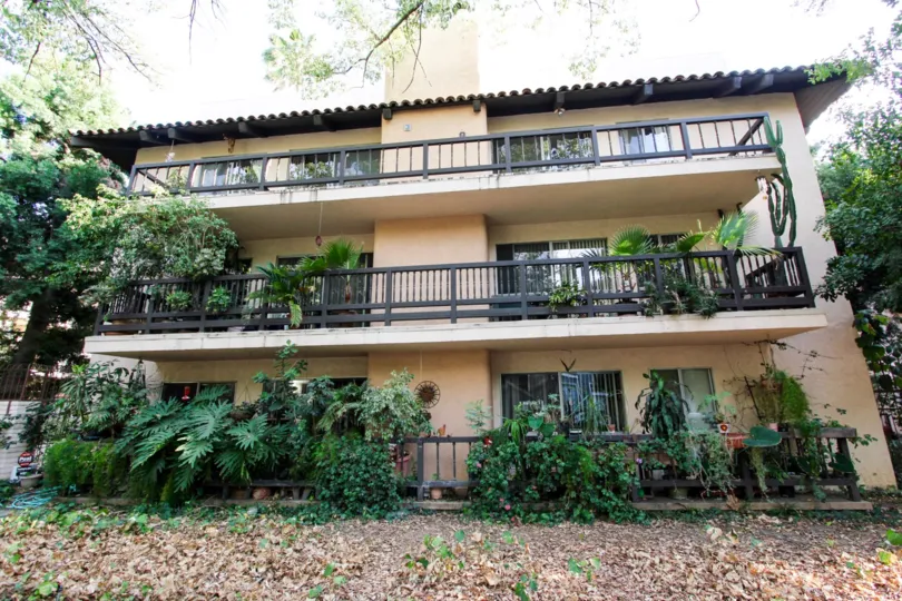The landscaping around Casa Pasadena in Pasadena, California