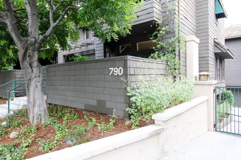 The address for Cedar Ridge in Pasadena, California