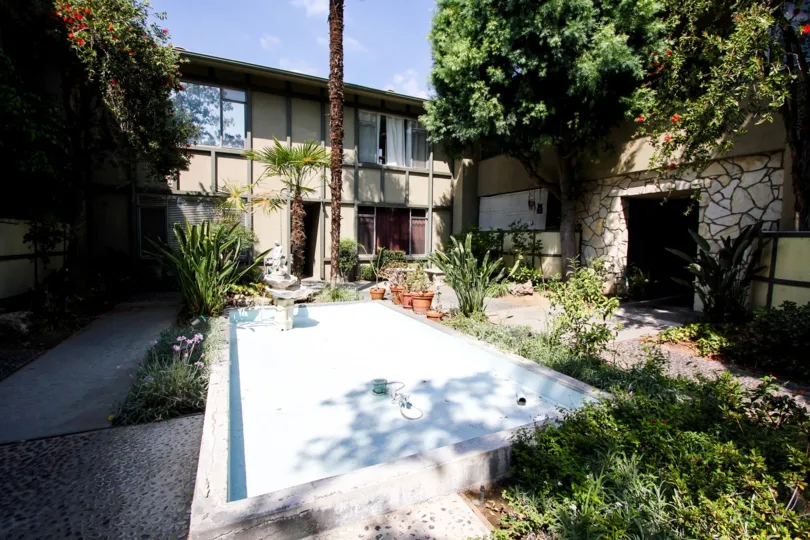 The garden area in Cliff Crest Valley