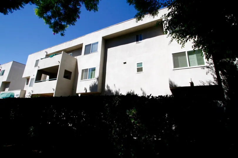 The hedges around the Del Mar Court building in Pasadena, California