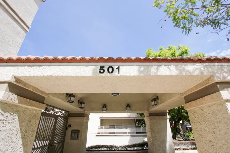 The address for Del Mar Terrace located in Pasadena, California