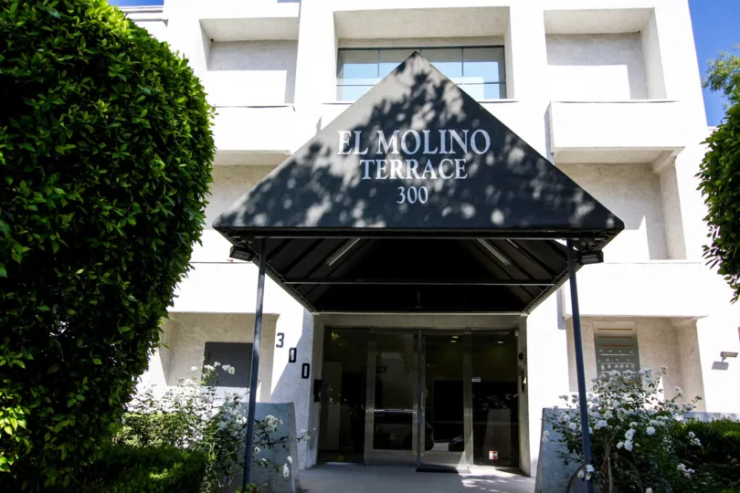 The entrance into El Molino Terrace in Pasadena, California