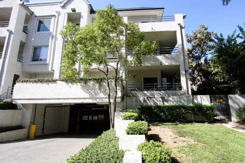 The parking garage for El Molino Terrace