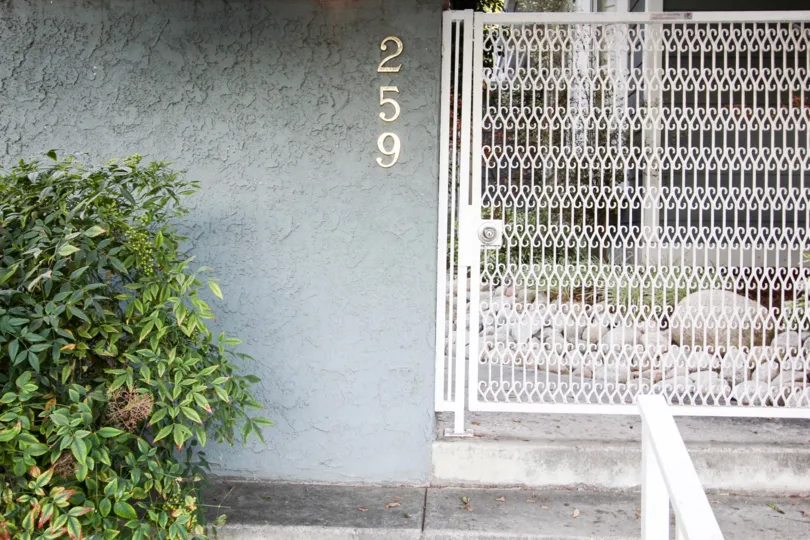 The address on the Knowleton Court building