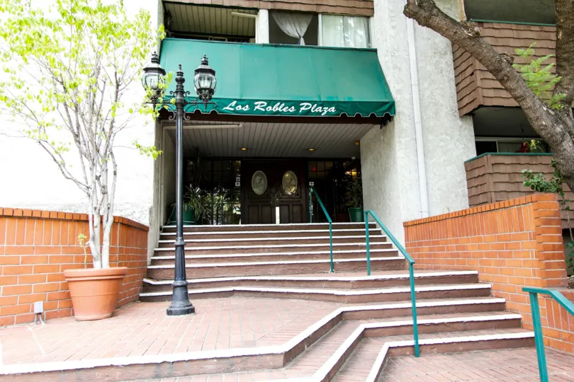 The entryway up to the Los Robles Plaza in Pasadena, California