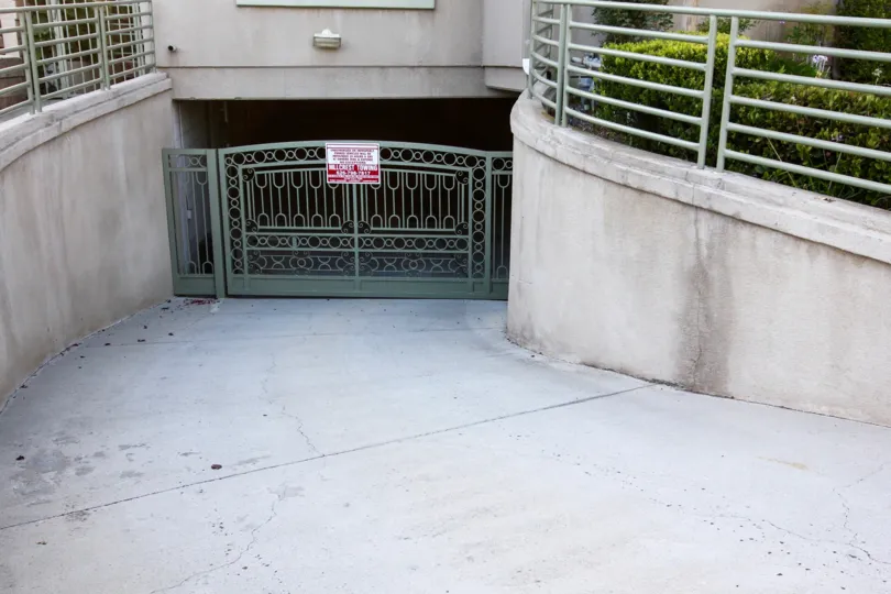 The parking at Mar Vista Gardens