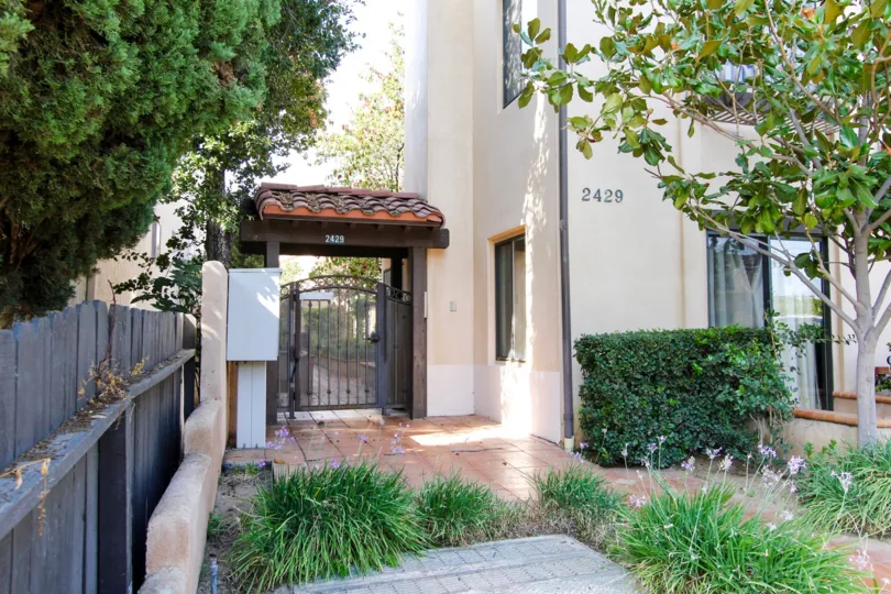 The gate for entrance into Mohawk Villa in Pasadena, California