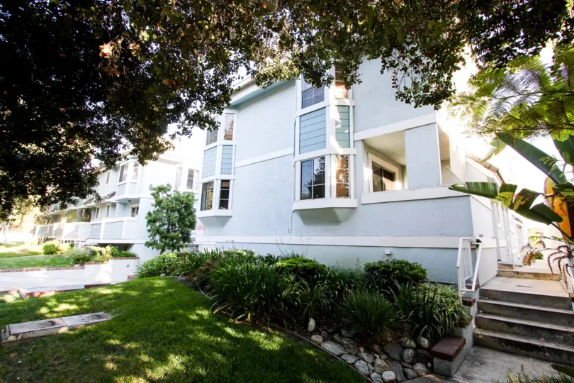 The landscaping around Nantucket Townhomes in Pasadena, California