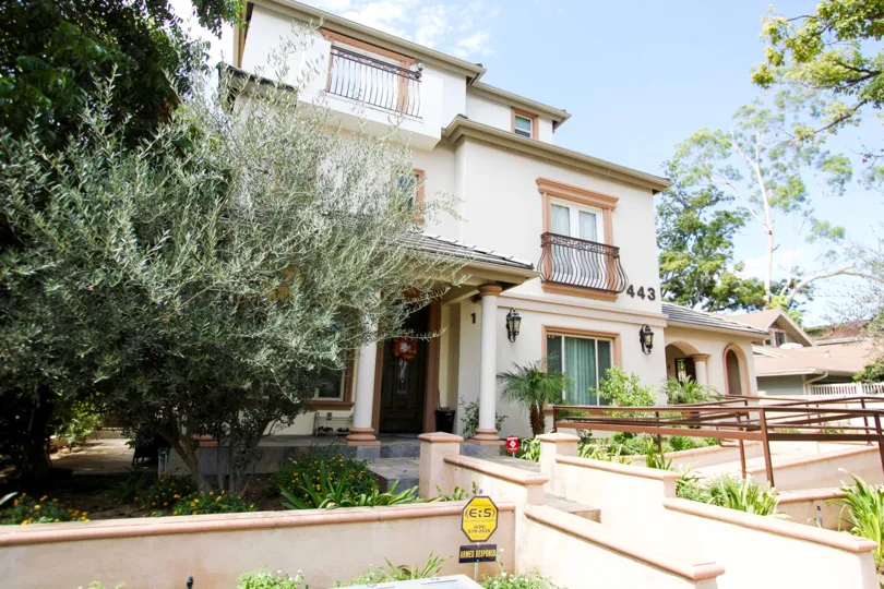 The view of Oakland Terraces in Pasadena, California